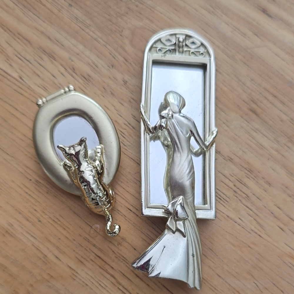 80s AJC Lady Cat Gold Tone Mirror Brooch Set